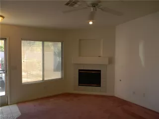 Photo #6: 2240972 Listing