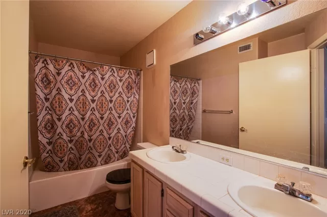 MLS: 2240978 Condo For Sale