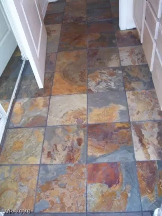 Photo #4: 2240982 Listing