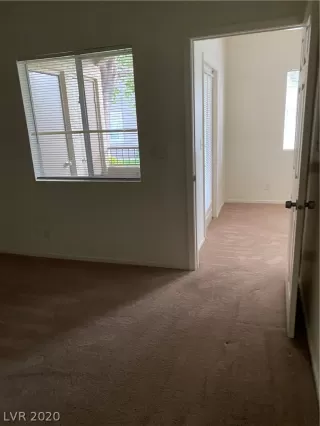 Photo #4: 2241004 Listing 