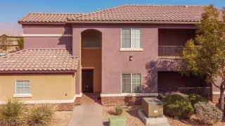 Photo #3: 2241092 Listing