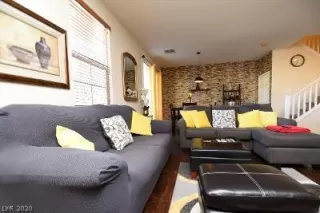 Photo #1: 2241163 Listing 