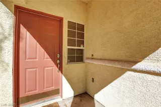 Photo #3: 2241172 Listing