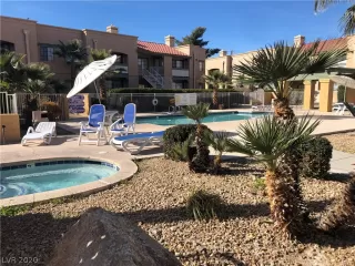 Photo #4: 2241218 Listing 