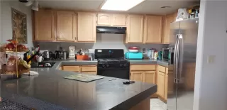 Photo #4: 2241225 Listing