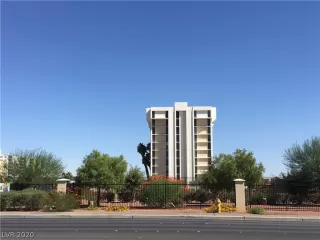 Photo #4: 2241262 Listing 