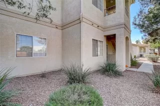 Photo #2: 2241308 Listing 