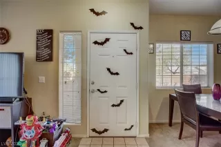 Photo #4: 2241308 Listing 