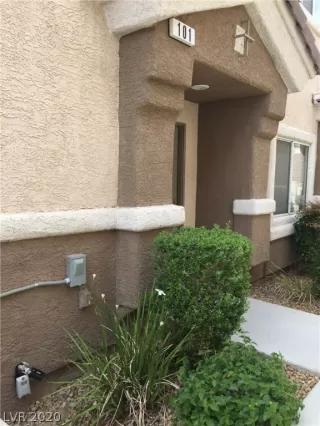 Photo #1: 2241309 Listing