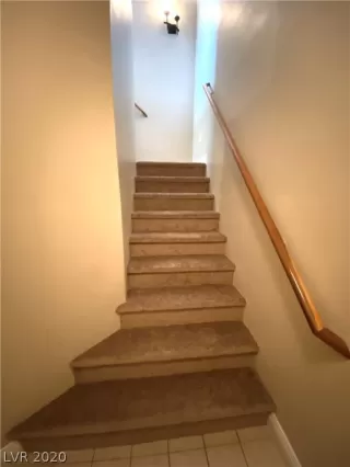 Photo #3: 2241309 Listing