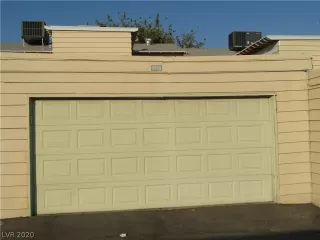 Photo #2: 2241341 Listing