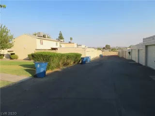 Photo #3: 2241341 Listing