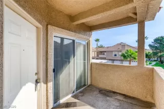 Photo #3: 2241376 Listing 