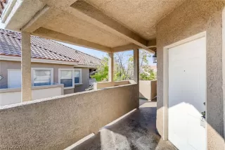 Photo #4: 2241376 Listing 