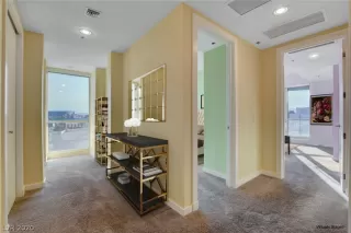 Photo #5: 2241419 Listing 