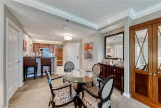 Photo #5: 2241441 Listing 