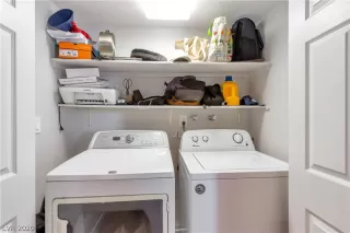 Photo #5: 2241559 Listing 