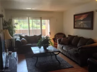 Photo #3: 2241675 Listing 