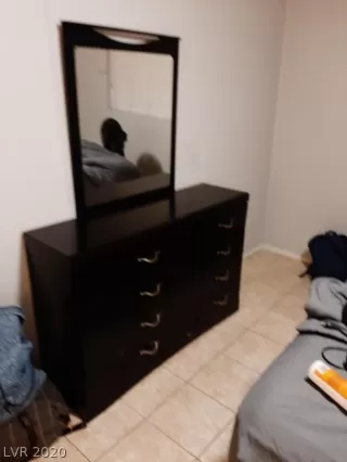 Photo #5: 2241698 Listing