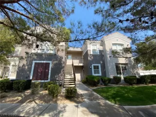 Photo #1: 2241720 Listing