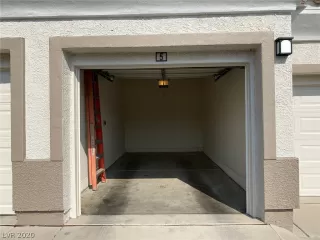 Photo #4: 2241720 Listing