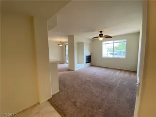 Photo #5: 2241720 Listing