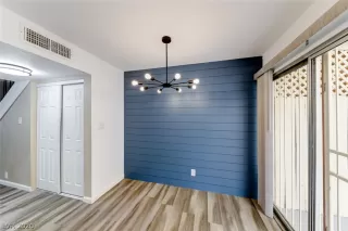 Photo #4: 2241746 Listing 