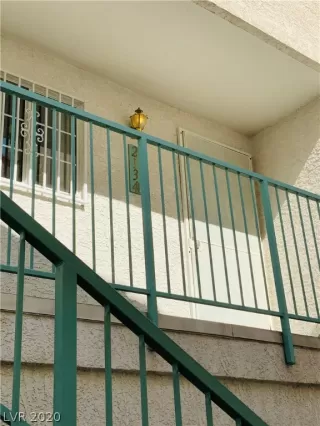 Photo #1: 2241771 Listing