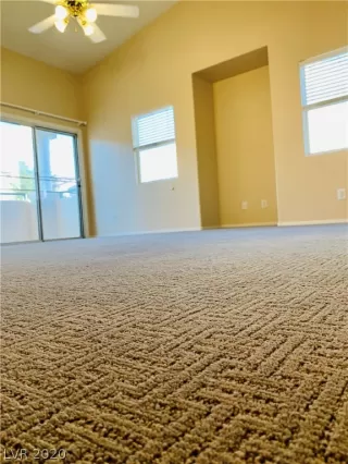 Photo #4: 2241809 Listing