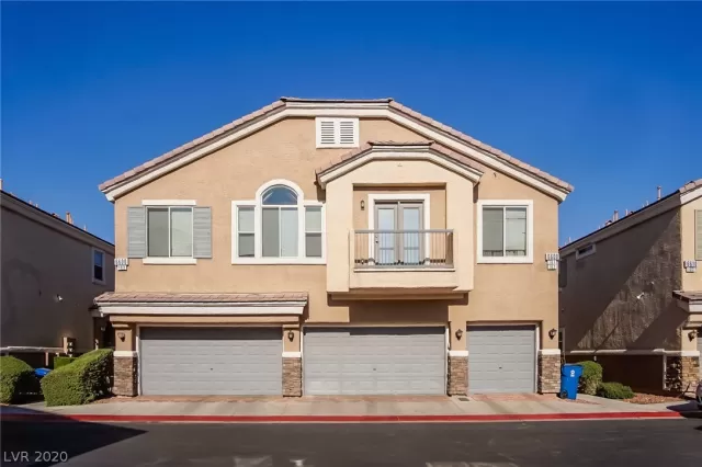 MLS: 2241871 Condo For Sale