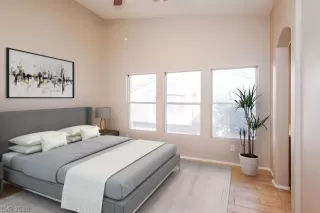 Photo #2: 2241871 Listing