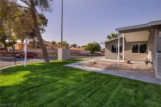 Photo #2: 2241903 Listing 