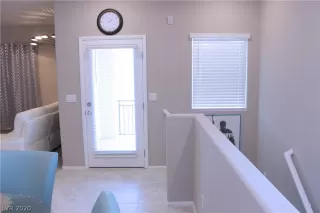 Photo #3: 2241922 Listing