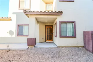 Photo #3: 2241924 Listing