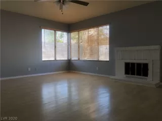 Photo #3: 2242040 Listing 