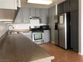 Photo #6: 2242040 Listing 