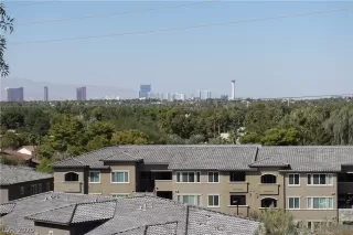 Photo #3: 2242059 Listing 