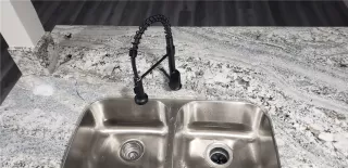 Photo #3: 2242105 Listing