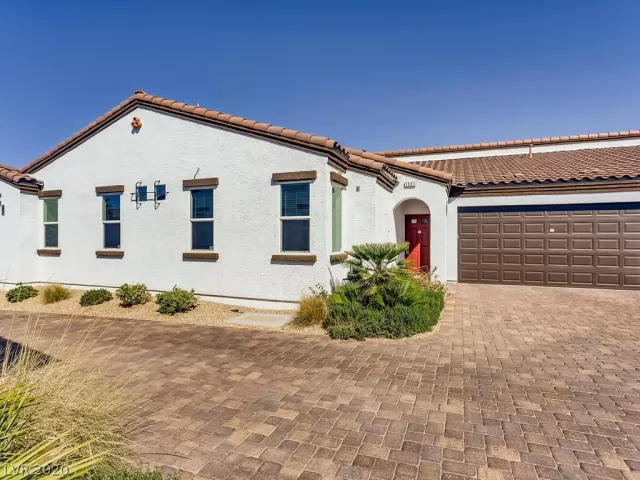 MLS: 2242150 Condo For Sale