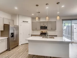 Photo #1: 2242150 Listing 