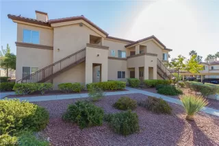 Photo #1: 2242161 Listing