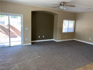 Photo #5: 2242207 Listing 