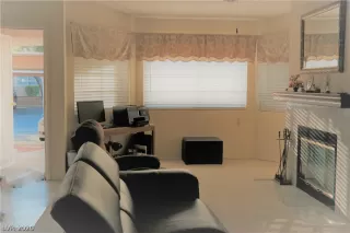 Photo #2: 2242217 Listing