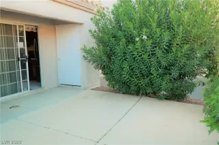 Photo #6: 2242217 Listing