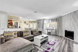 Photo #2: 2242325 Listing 