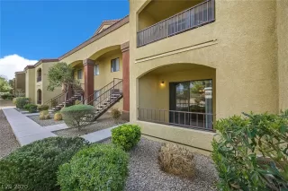 Photo #3: 2242456 Listing 