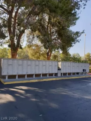 Photo #3: 2242558 Listing 