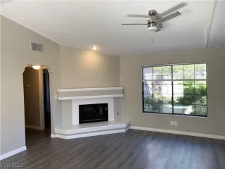 Photo #2: 2242574 Listing 