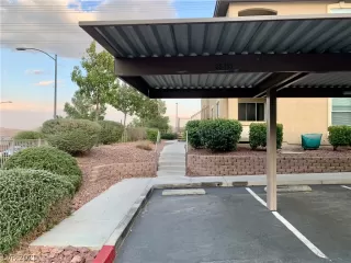 Photo #6: 2242592 Listing