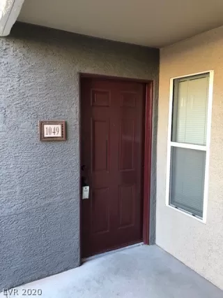 Photo #2: 2242596 Listing